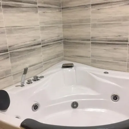 게스트하우스 Zlata 부코벨